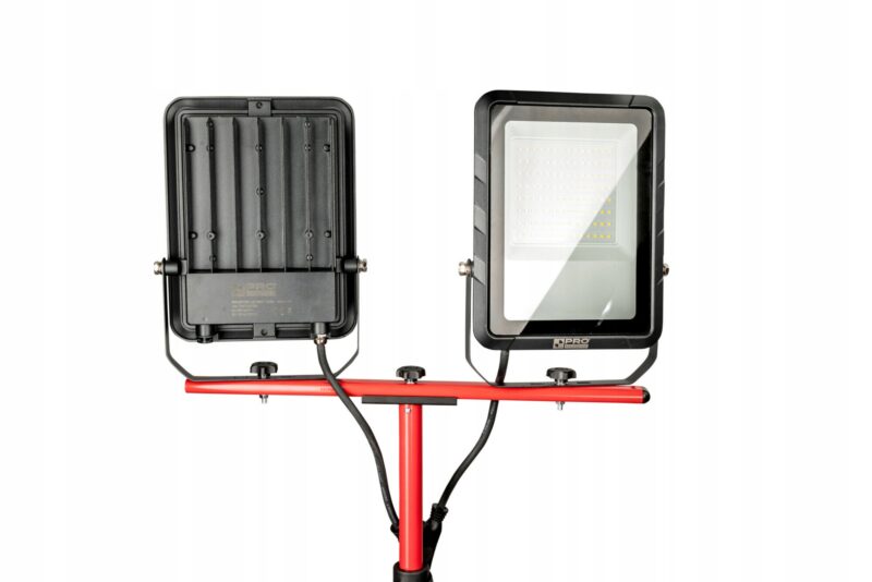 image-1950.jpeg REFLEKTOR LED ZE STATYWEM IP65 2x100W 16000LM